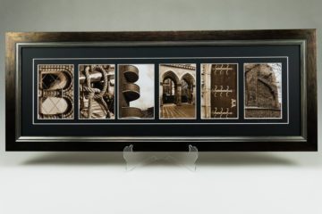 Ein Bild, das den Namen Bremen zusammengesetzt aus Buchstaben-Kunstfotografien zeigt. Im Passepartout betont und hochwertig gerahmt, werden sie zu einem Kunstwerk.